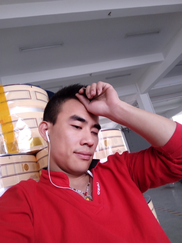 寻唯一的第三张照片--长泰相亲网