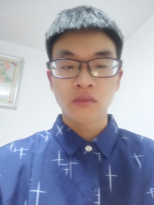 搬砖小伙的第一张照片--长泰相亲网