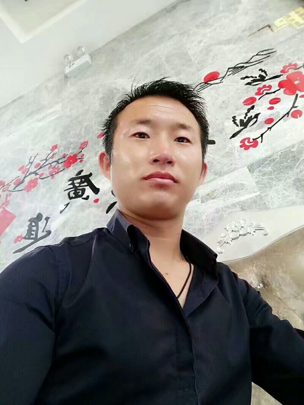 系咯在的第二张照片--长泰相亲网