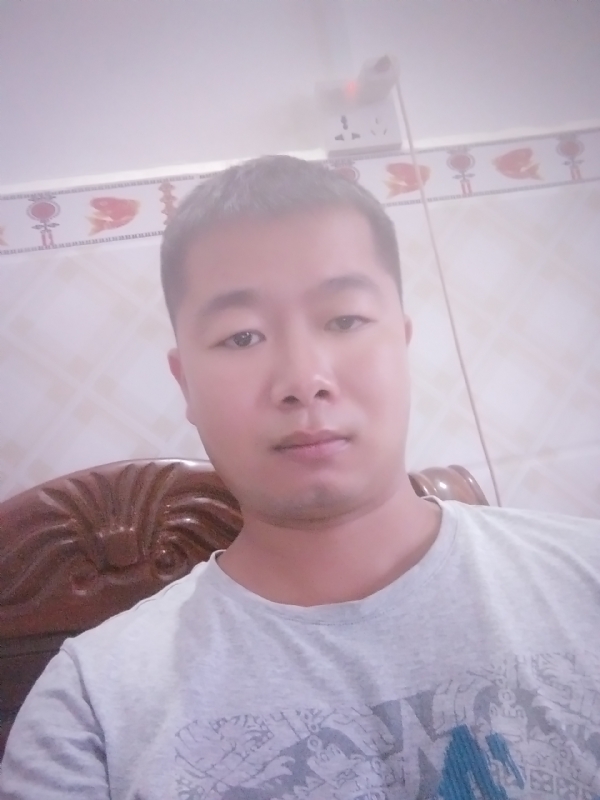 心雨的第一张照片--长泰相亲网