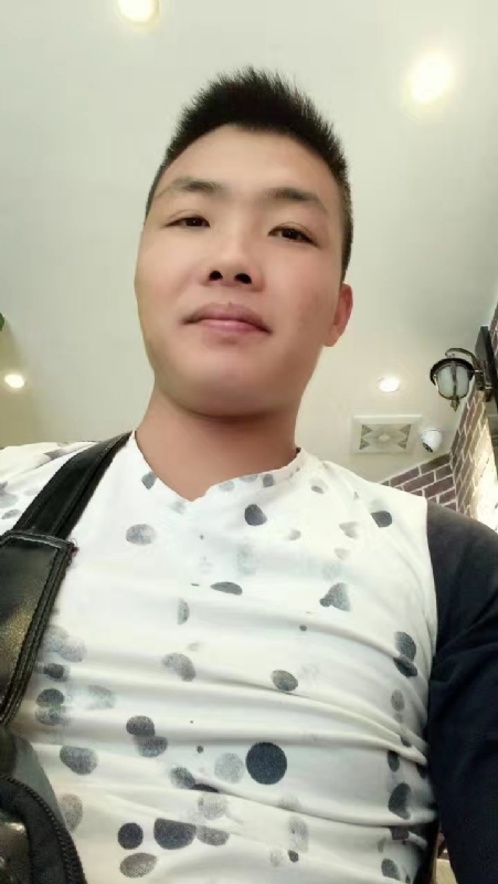 吃生蚝的小乖乖的第一张照片--长泰相亲网