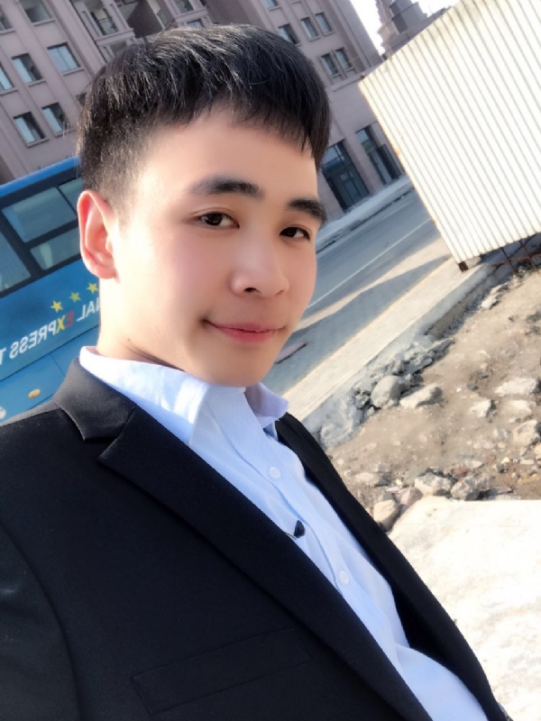流浪者的第一张照片--长泰相亲网