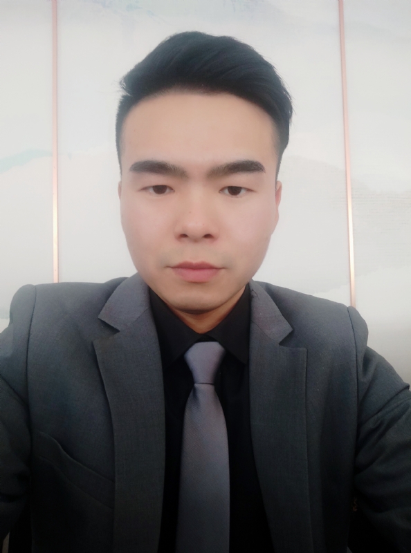 穿西装的鲨鱼的第一张照片--长泰相亲网