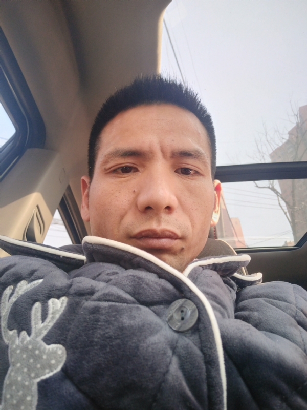 青春不长在的第一张照片--长泰相亲网