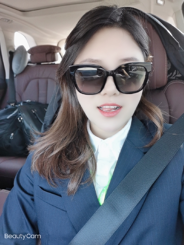 湖南妹子在深圳的第二张照片--长泰相亲网