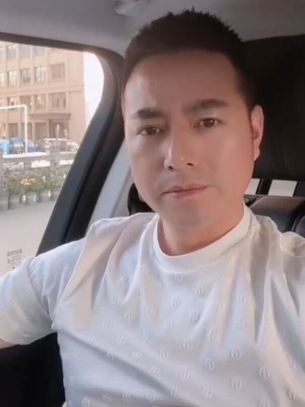 勿忘初心的第一张照片--长泰相亲网