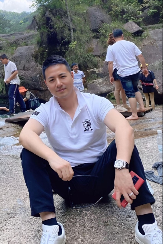 勿忘初心的第三张照片--长泰相亲网