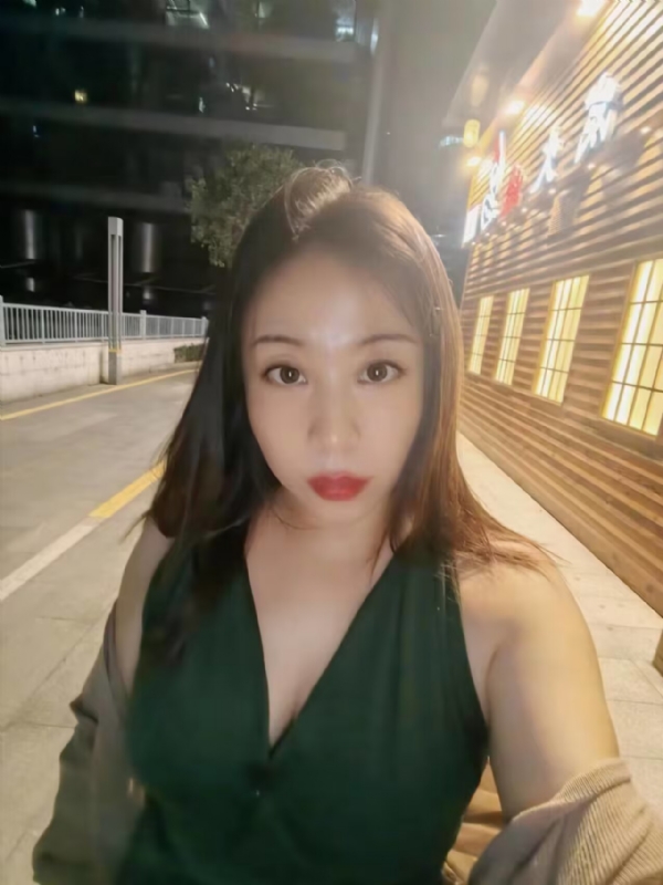 叶子青青的第三张照片--长泰相亲网