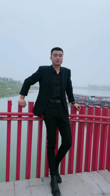 Albert的第一张照片--长泰相亲网