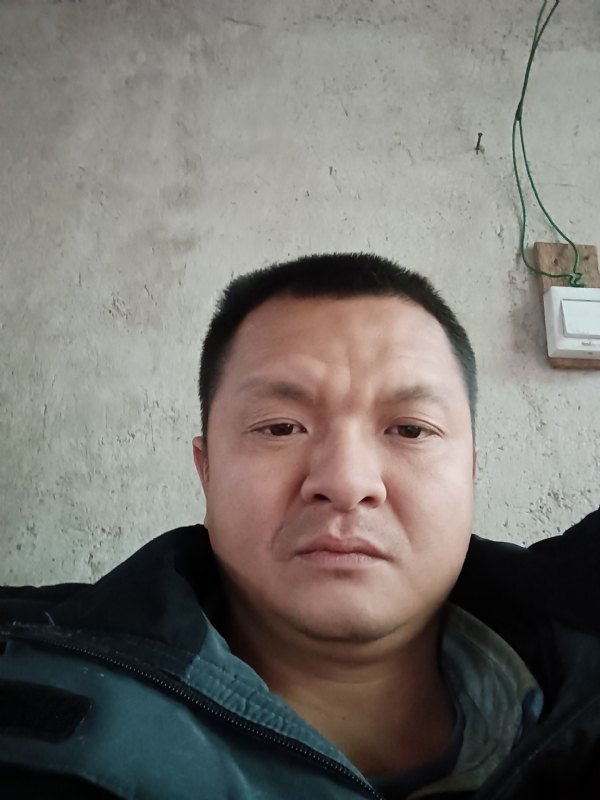 兰成龙的第二张照片--长泰相亲网