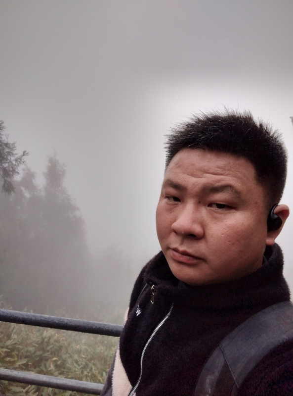 何何何的第一张照片--长泰相亲网