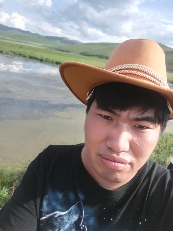 LOVE的誓言的第一张照片--长泰相亲网