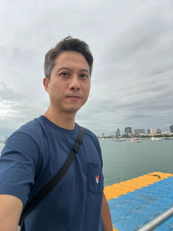 戍边的第一张照片--长泰相亲网