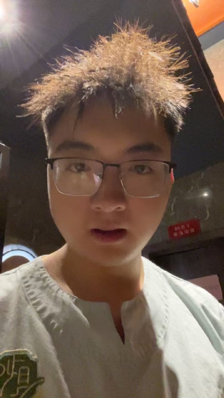 成熟稳重的男士的第一张照片--长泰相亲网