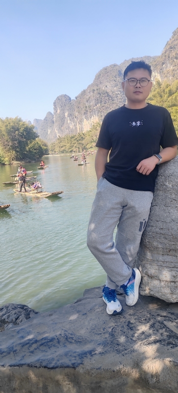 受过伤的狼的第二张照片--长泰相亲网
