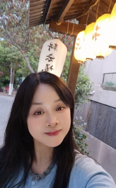 伊伊的第一张照片--长泰相亲网