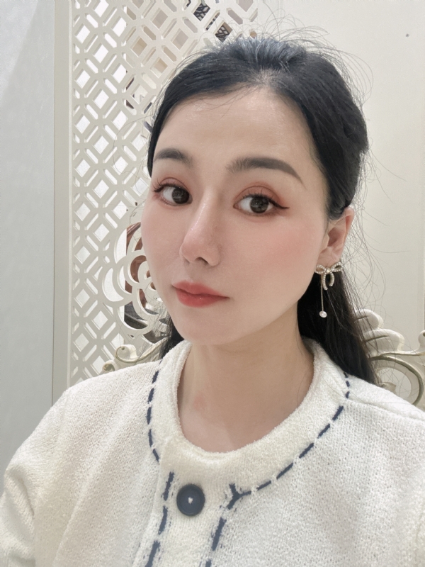 金莉的第一张照片--长泰相亲网