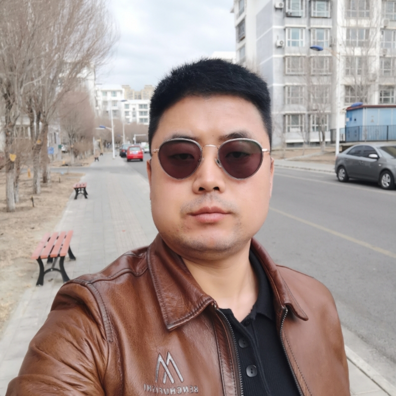 月下听风的第一张照片--长泰相亲网