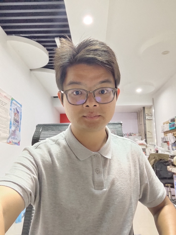 华兴通讯的第一张照片--长泰相亲网